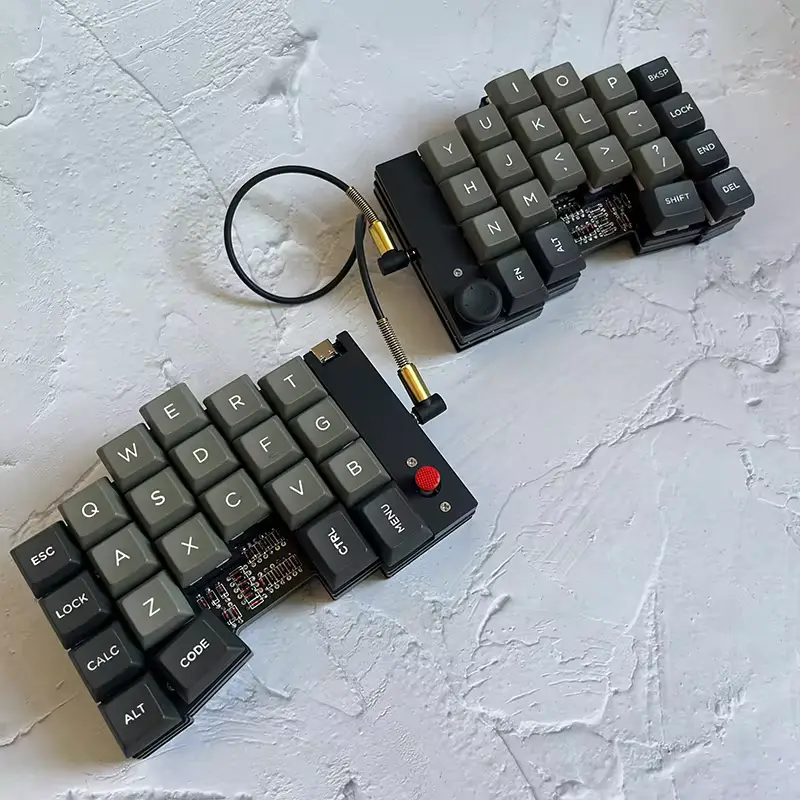 image of do42, the original, no number row, trackpoint on left-hand side to the side