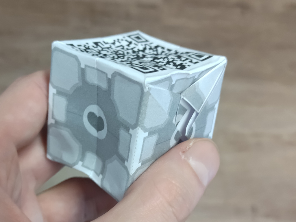 origami companion cube